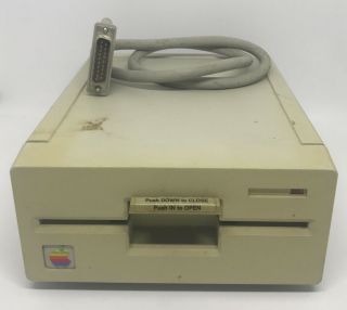 Vintage Apple A9m0107 5.  25 Drive - 5 1/4” External Floppy Drive