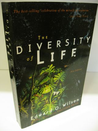 The Diversity Of Life Edward O.  Wilson Signed 1999 Edition Norton Near Fine
