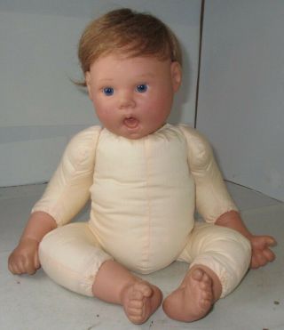 Lee Middleton Lifelike Baby Doll 1995 Thumb Sucker 071294 (2) Blue Eyes 17 "