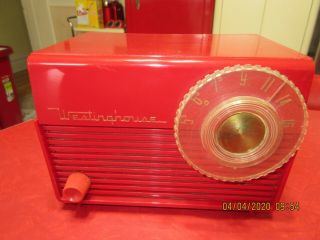 Mcm Retro Vintage 50s Red Westinghouse Tube Radio In Great Cond.