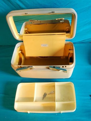 Vintage Samsonite Profile Cream Train Makeup Case Hard Side Mirror/tray/keys