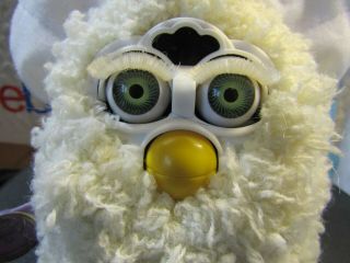 Vintage 1999 Furby Baby White Sheep Blue Eyes and all Tags 3