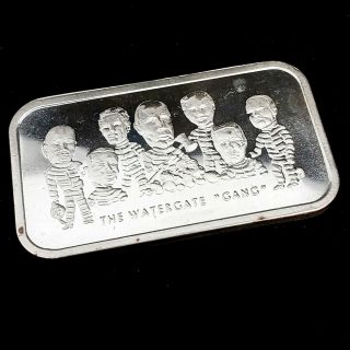 Vintage 1973 The Watergate Gang 1ozt.  999 Silver Colonial Art Bar (wg7312