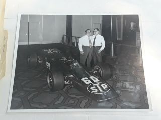 1968 Indy 500 Lotus Turbine Stp Race Car Joe Leonard Andy Granatelli 8x10 Photo