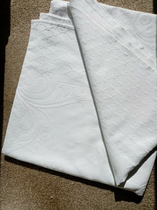 Vintage Heavy White Damask Cotton Bedspread 90 " X 77 "
