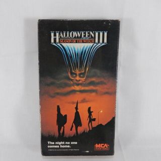 Vintage Halloween III Season of the Witch Horror VHS Tape MCA Home Video 2