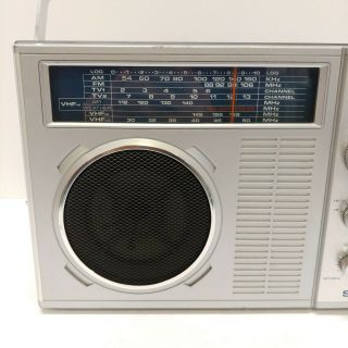 VTG Sears SR 2400 Series Multiband Portable Radio Model 472.  24110 250 3