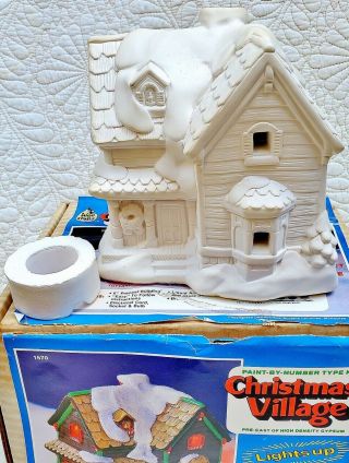 Vtg Wee Crafts Christmas Village Lighted 6 " Farm House Ready To Paint Kit 1570