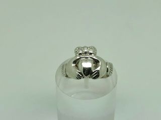 Gorgeous Vintage Jhw English Sterling Silver Claddagh Ring Size J