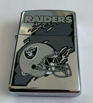 Vintage - Rare - 1990’s Oakland Raider Zippo Lighter,  Made In U.  S.  A.  Pre - Owned