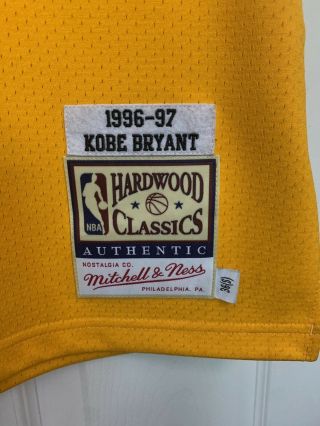 100 Authentic Kobe Bryant Mitchell & And Ness Lakers Gold 1996 - 1997 Jersey 36 S 3