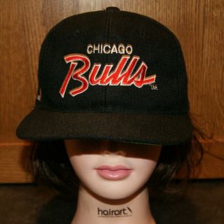 Vintage 90s Chicago Bulls Sports Specialties Script SnapBack Hat Cap Black EUC 2