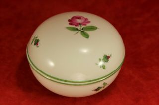 Vintage Augarten Wien Vienna Rose Porcelain 4⅜ " Diam Dresser Box W Lid - Austria