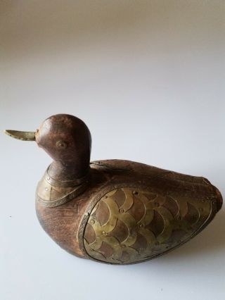 Vintage Design Old Style Wooden Duck With Brass Fittings Collectible
