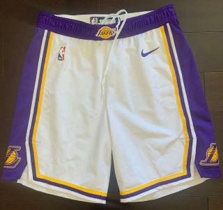 Los Angeles Lakers Nike Team Player Issued Game Worn Shorts White Size 40