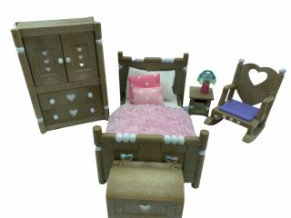 Calico Critters Sylvanian Families Country Hearts Rustic Bedroom Set TWIN BED 3