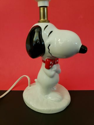 Vintage Snoopy Table Lamp Peanuts 1958 1966 United Feature Syndicate Inc.