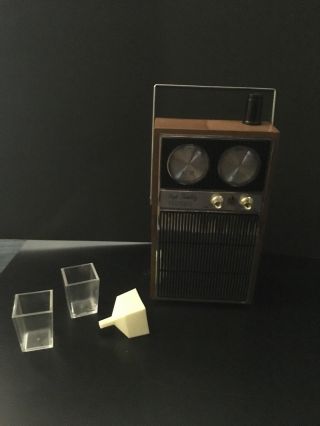 Vintage 1968 Royal London " Radio " Flask Jigger Shot Glasses With Funnel Freeshpn