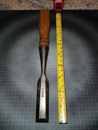 Vintage Stanley 7/8 " Beveled Edge Socket Chisel,  5 - 1/2 " Long American Tool