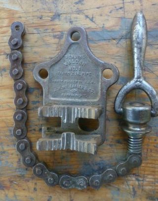Vintage Vulcan No.  1 Pipe Vise Made By J.  H.  Williams