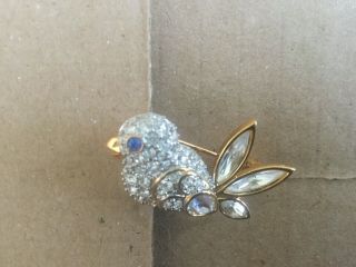 Vtg Swarovski Gold Tone Crystal Rhinestone Teal Stone Eye Blue Bird Pin Brooch
