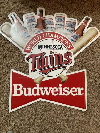 Vintage 1991 Minnesota Twins Budweiser Beer Tin Sign World Champions Signet