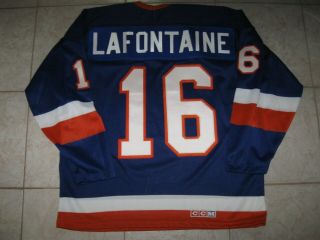 Vintage 16 Pat Lafontaine York Islanders Off.  Lic.  Ccm Jersey,  Size Men 