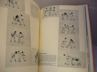 This is Karate by Masutatsu Oyama HB DJ Illustrated 1966 3