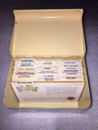 Vintage Washburn Crosby Gold Medal Flour Recipe Metal Box Kitchen Tasted Cards
