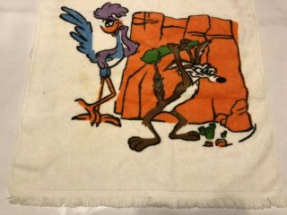 Vintage USA Warner Bros Road Runner Wile E Coyote Towel 100 Cotton Looney Tunes 3