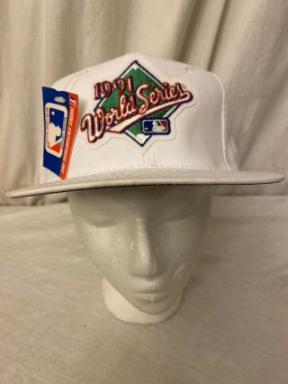 Vintage 1990s Snapback Hat 1991 World Series Minnesota Twins Atlanta Braves