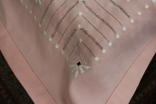 Vintage Gorgeous Pink Linen Tablecloth 50x52 12 Napkins 10x10 White Embroidery