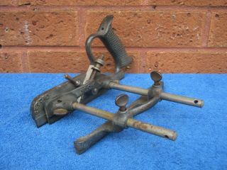 Quality Early Vintage Record No.  050 Carpenters Woodworking Plough Plane