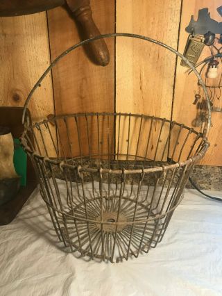 Vintage Primitive Metal Wire Egg Gathering Basket With Bail Handle