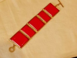 Vintage Jewellery Goldtone And Red ?glass Chunky Bracelet