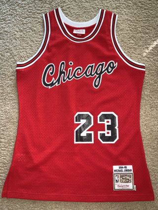 Michael Jordan Mitchell & Ness Authentic 23 Rookie Jersey Size 40 Medium Bulls