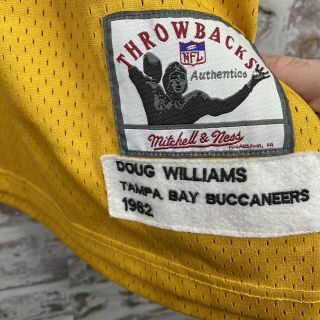 Tampa Bay Buccaneers 1982 Doug Williams Mitchell & Ness Throwback Jersey Size 48 3