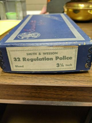 Vintage Smith & Wesson Military 38 Police 3 1/4 In Blue Square Butt Revolver Box