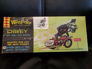 Hawk Weird - Ohs " Davey " The Way Out Cyclist Vintage 1963 Model Kit