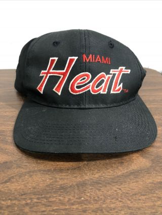 Vintage Miami Heat Sports Specialties Script Twill Snapback Black Hat Cap Nba