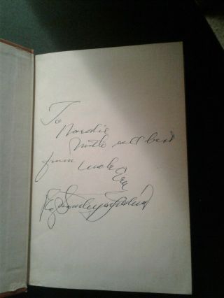 Erle Stanley Gardner The Case Of The Amourous Aunt Signed 1963