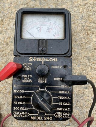 Vintage Simpson Model 240 Hammeter,  Volt,  Ohm Meter Multimeter With Leads.