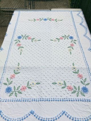 Vintage Chenille Bedspread 88 x 102 Inches Fringed Rounded Edges Cabin Craft 2