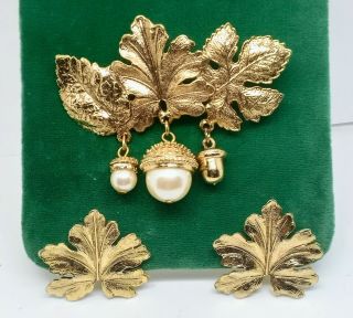 Vintage Carolee Oak Leaf Pearls Acorn Gold Tone Brooch Pin And Clip Earring Set