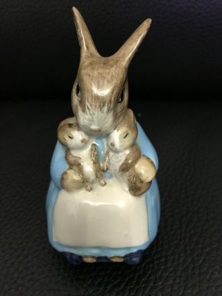 Vtg Royal Albert Beatrix Potter Mrs Rabbit And Bunnies Figurines