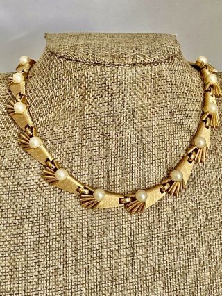 Vintage Crown Trifari Collar Necklace Brushed Gold Tone Faux Pearl Links