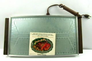 Vintage Salton Hotray Automatic Food Warmer Tray Wood Handles H - 122