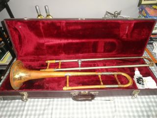 Vintage Getzen Deluxe Trombone With Case And Mouthpiece
