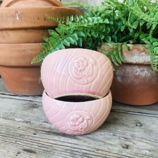 2 Adorable Vintage Pink Brush Mccoy 4.  5” Bowls Planters Pots 692 Cute Set