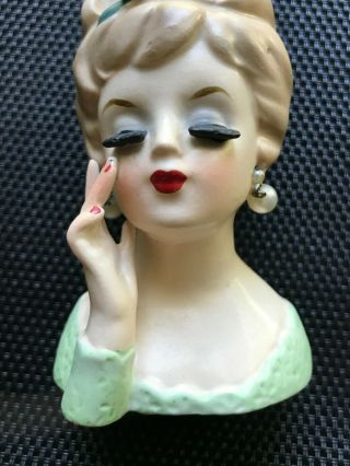 Vintage Lady Head Vase With Pearl Earrings E - 480 Inarco Copyright 1963